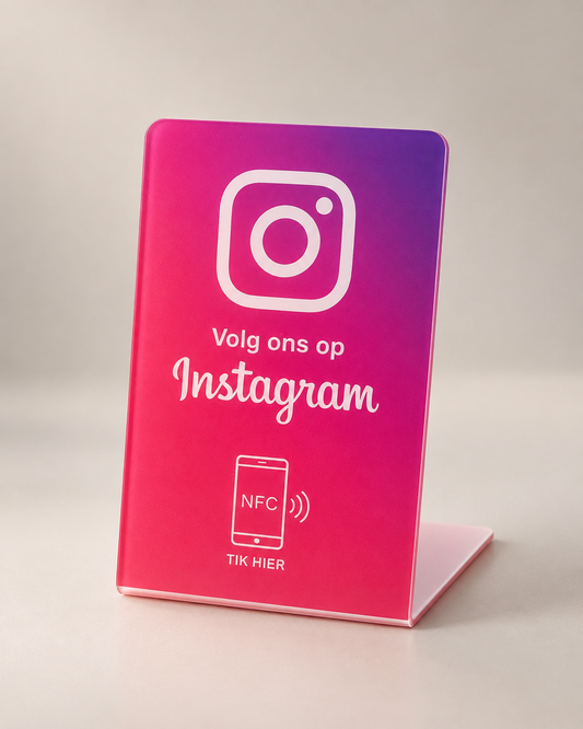 Instagram Bordje met NFC, schuin van voren